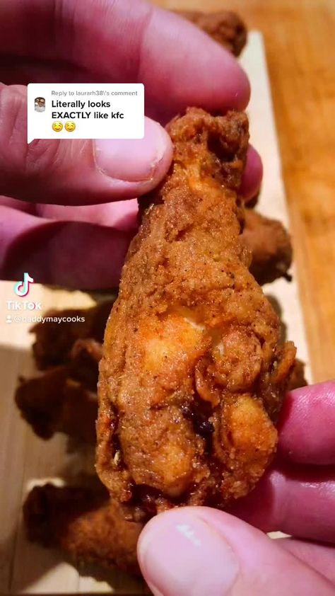 Whisk - Homemade KFC style hot wings Kfc Hot Wings Recipe, Kfc Hot Wings, Spicy Wings Recipe, Hot And Spicy Chicken, Hot Wings Recipe, Spicy Chicken Wings, Hot Wing Recipe, Kfc Recipe, Spicy Fried Chicken