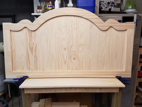 Diy Antique Headboard, Wooden Headboard Diy, Rustic Headboard Diy, Wood Bed Frame Diy, Diy Headboard Wooden, Antique Headboard, French Headboard, Headboard Diy, Modern Farmhouse Furniture