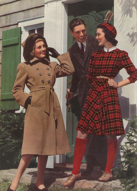 1940's -- love her look with the knee highs 40s war era fashion socks red plaid dress camel coat 40s color photo print style women Plaid Winter Coat, 1940s Fashion Women, Patti Hansen, Fashion 1940s, Vintage Socks, Lauren Hutton, 40s Fashion, Vestidos Vintage, Vintage Winter