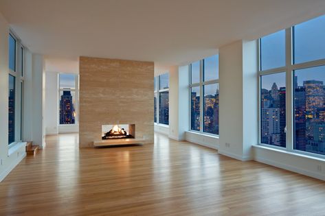 Camino bifacciale Penthouse Modern, Double Sided Gas Fireplace, Design Camino, Two Sided Fireplace, Fake Fireplace, Fireplace Seating, Slate Fireplace, Small Fireplace, Double Sided Fireplace