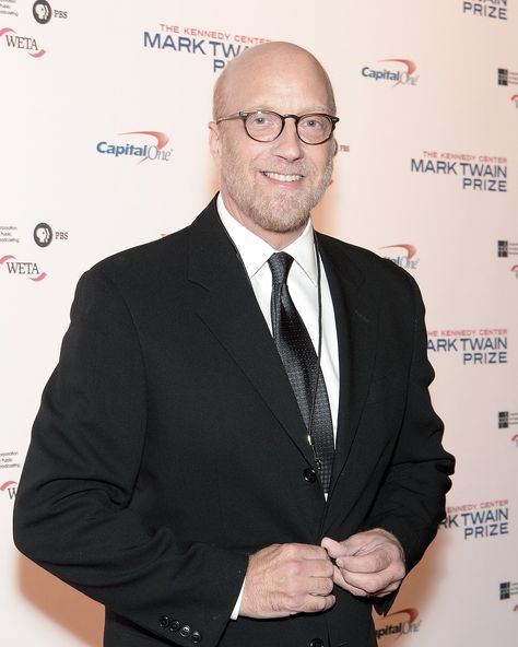 HAPPY 60th BIRTHDAY to CHRIS ELLIOTT!!      5/31/20   American actor, comedian, and writer. He is best known for his comedic sketches on Late Night with David Letterman (1982–1988), creating and starring in the comedy series Get a Life (1990–1992) on Fox TV and writing and starring in the film Cabin Boy (1994). For his writing activity, he has won four Primetime Emmy Awards. Chris Elliott, Not Ready To Say Goodbye, Fox Tv, Happy 60th Birthday, Schitt's Creek, David Letterman, Get A Life, Comedy Series, To Say Goodbye