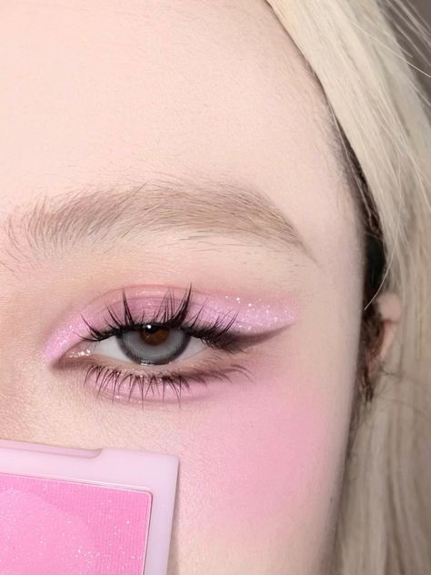 Festival Make Up, Cute Eye Makeup, Doll Eye Makeup, Douyin Makeup, Ethereal Makeup, Makijaż Smokey Eye, Dope Makeup, Makeup Eye Looks, Asian Eye Makeup