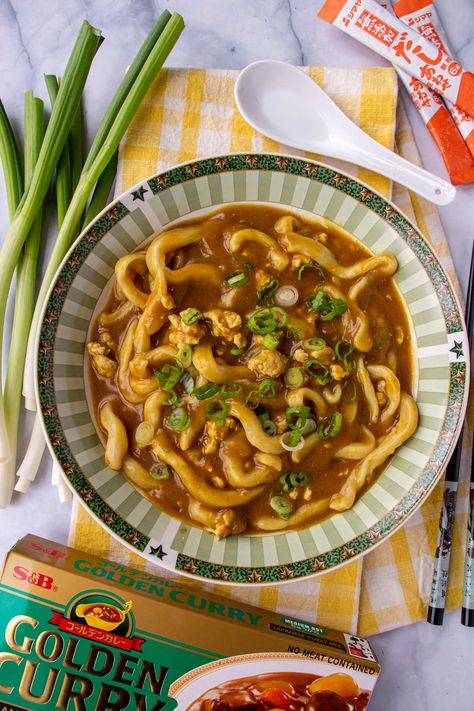 Udon Curry Soup, Katsu Curry Udon, Beef Curry Udon, Japanese Curry Udon Recipe, Curry Udon Noodle Soup, Udon Ramen Recipe, Japanese Curry Soup, Japanese Curry Noodles, Curry Udon Recipe