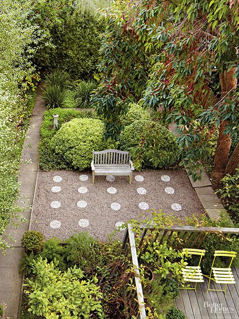 Stepping-stones inset in a gravel base carry foot traffic from the concrete walk to a strategically placed garden bench. The gravel and circular stones create a captivating design that's especially agreeable when viewed from the deck above. No Grass Backyard, Amazing Grass, Gravel Patio, Backyard Gardening, Grasses Landscaping, Gravel Garden, Beautiful Yards, Garden Backyard, Landscape Plans