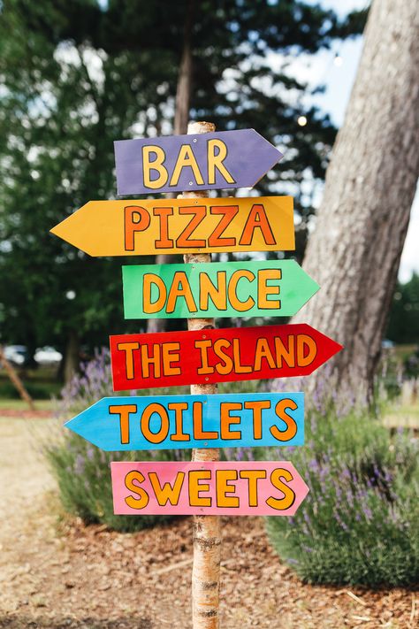 Bohemian Backyard Party, Festival Garden Party, Festival Party Decorations, Wedding Sign Ideas, Festival Themed Party, Festival Theme, Tipi Wedding, Festival Diy, Festival Vibes