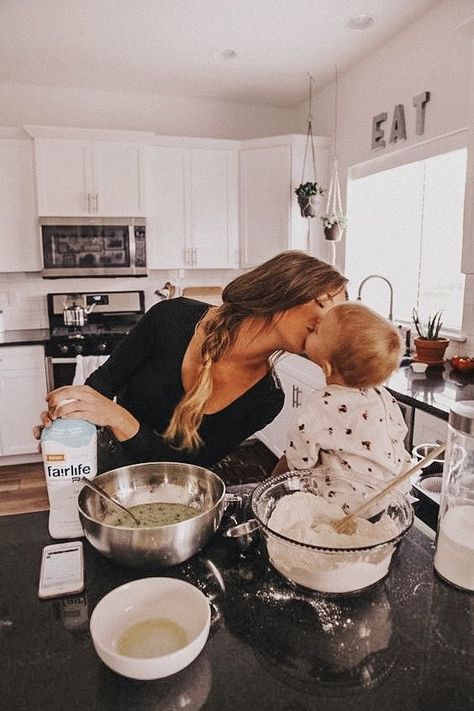 Foto Kids, Inspiration Photoshoot, Future Mommy, Moms Goals, Mommy Goals, Dream Family, Foto Baby, Future Mom