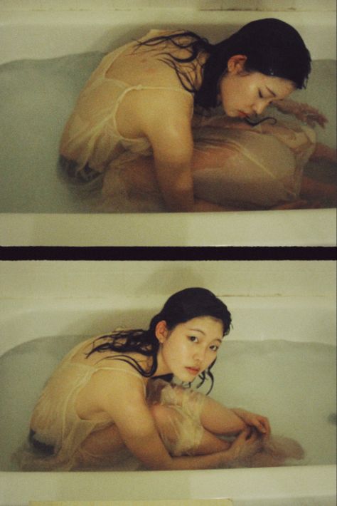 Underwater Bathtub Photography, Bathtub Editorial Fashion, Shower Film Photography, Overflowing Bathtub Aesthetic, Sitting In A Tub Reference, Photography In Bathtub, Vintage Bathroom Photography, Bathtub Portrait Photography, Someone In A Bathtub Reference