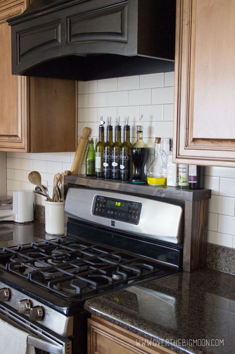 Stovetop Organization, Build A Shelf, Diy Shelf, Gorgeous Apartment, Kitchen Decor Apartment, Classic Kitchen, Kitchen Decorating, Kitchen Redo, Apartment Kitchen