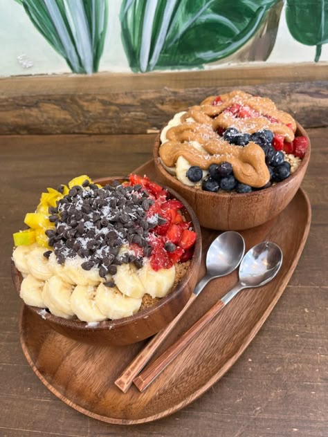 Acia Bowls Astetic, Aesthetic Acai Bowl, Acai Bowl Aesthetic, Bowl Aesthetic, Açaí Bowls, Acai Bowls, Healthy Food Dishes, Healthy Food Motivation, Food Is Fuel