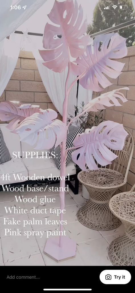 Dried Palm Leaves Backdrop, Pink Palm Tree Decor, Diy Pink Palm Tree, Spray Painted Palm Leaves, Barbie Palm Tree, Palm Royale Party Decor, Palm Springs Birthday Theme, Diy Palm Tree Decorations, Boutique Backdrop Ideas