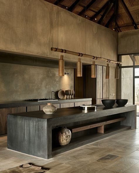 Bali Kitchen Design, Rustic Interior Design, Concrete Countertops Outdoor, Industrial Style Kitchen, Concrete Countertops Kitchen, Kitchen Rustic, Diy Concrete Countertops, Concrete Kitchen, Kitchen Inspiration Design