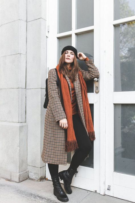 7a6a74cbe87bc60030a4bd041dd47b78desc40097910ri Checked Coat Outfit, Winter Mode Outfits, Checked Coat, Black Lace Up Boots, Orange Scarf, Office Chic, Scarf Outfit, Plaid Coat, Outfit Trends