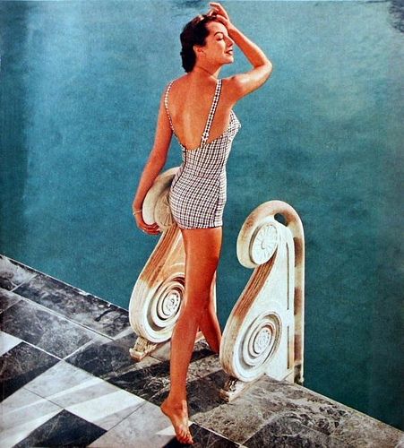 1949 Pool Shoot, Vintage Beachwear, Riviera Chic, 1940s Looks, Hearst Castle, Vintage Swim, Vintage Everyday, Vintage Swimwear, Vintage Swimsuits