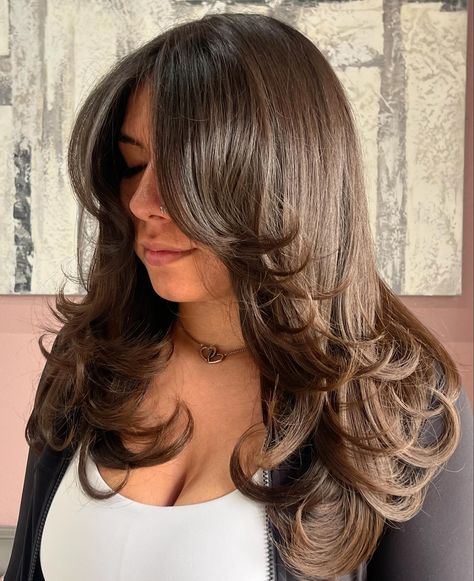 The beauty of layers & a bouncy blowout ✂️✨ • • • • • Dm or text to book 🫶 See you soon 🧚 • • • • • #layers #faceframing #layershaircut #womenhaircut #dfwstylist #fyp #instahair #dfwhairsalon #haircut #beforeandafterhair #hairtransformation #hairtrends #longhair #instadaily #reelsinstagram #dfwhairstylist #dfw Bouncy Blowout, Blowout Hair, See You Soon, Face Framing, Hair Transformation, Womens Haircuts, Hair Trends, Hair Salon, See You