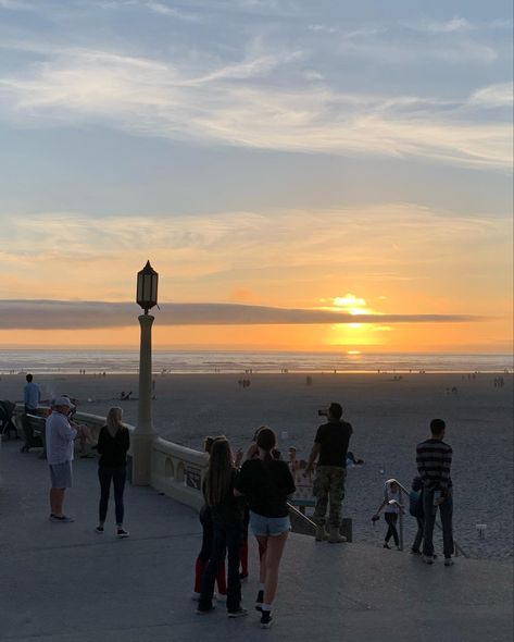 Nature, Seaside Oregon Aesthetic, Oregon Summer Aesthetic, Seaside Town Aesthetic, Oregon Coast Aesthetic, Summer Aura, Cosy Summer, Oregon Aesthetic, 2023 Moodboard