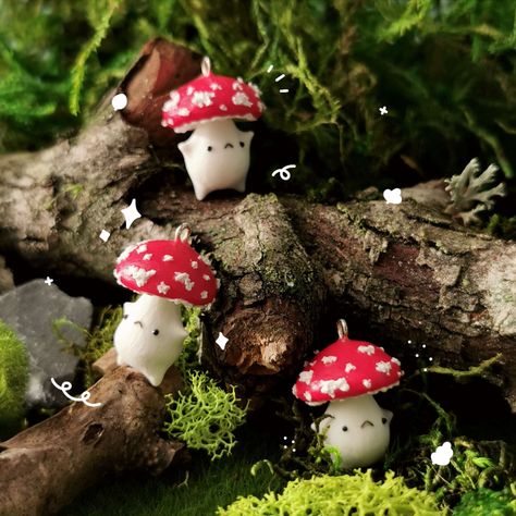 Baby mushroom polymer clay charms Polymer Clay Mushroom Charm, Cute Polymer Clay Mushroom, Mushrooms Polymer Clay, Small Clay Mushroom, Polymer Clay Mushrooms Diy, Mushroom Air Dry Clay, Polymer Clay Cottagecore, Polymer Mushrooms, Mushroom Clay Sculpture