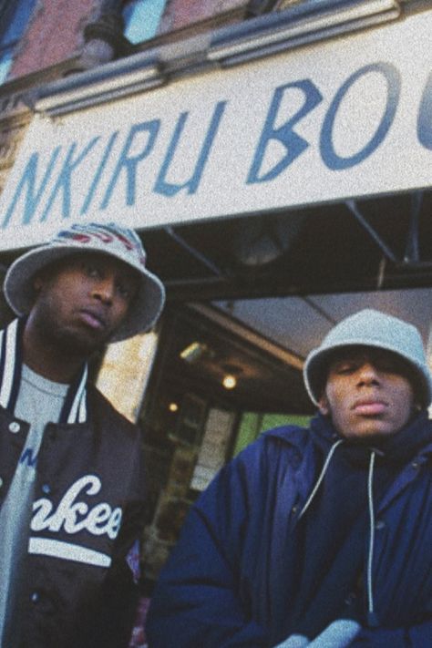 Mos Def & Talib Kweli are Black Star Mos Def Talib Kweli, Mos Def Wallpaper, Mos Def 90s, Aesthetic Podcast, Yasiin Bey, Hop Aesthetic, East Coast Hip Hop, Rappers Aesthetic, 90s Rappers Aesthetic