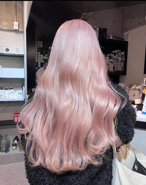 Milky Pink Hair, Light Pink Hair Color, Pale Pink Hair, Dusty Pink Hair, Baby Pink Hair, Hair Color Idea, Pink Hair Color, Pink Core, Light Pink Hair