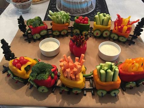 Veggie train Veggie Train, Veggie Tray Ideas, Honey Baked Chicken, Weeknight Dinner Ideas, Cake Mix Cookie, Cake Mix Cookie Bars, Chef Billy Parisi, Billy Parisi, Honey Baked