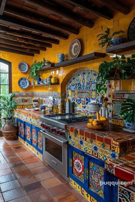 Mexican Tile Kitchen, Hacienda Style Kitchen, Mexican Style Kitchens, Old World Kitchens, Mexican Kitchen Decor, Mexican Kitchen, Mexican Kitchens, Mexican Home Decor, Mexican Home