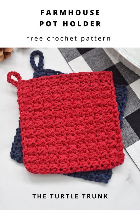 Pinterest pin for the Farmhouse Pot Holder crochet pattern by The Turtle Trunk. Photo shows 2 crochet pot holders laying on a white surface. Tela, Crochet Washcloth Free, Crochet Pot Holders Free Pattern, Easy Beginner Crochet Patterns, Crochet Potholder, Crochet Potholder Patterns, Crochet Pot, Fast Crochet, Crochet Hot Pads