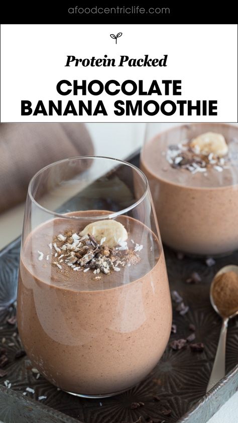 This healthy chocolate banana smoothie is like a chocolate milkshake that powers up your morning. It's an easy to make smoothie that gives a great energy boost. Cacao Powder Smoothie, Smoothie With Protein Powder, Smoothie With Protein, Easy Brunch Menu, Breakfast Sandwiches Frozen, Healthy Chocolate Banana, Protein Powder Smoothie, Quick And Healthy Breakfast, Chocolate Banana Smoothie