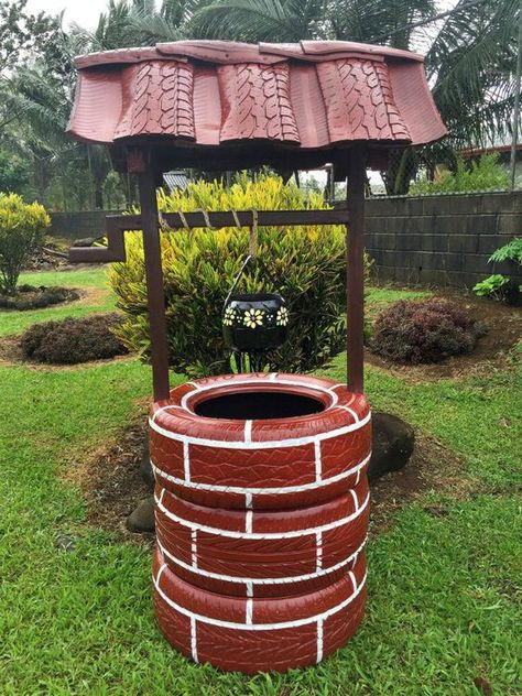 Poço de #Pneu (Clique na imagem para ver passo a passo). Wishing Well Garden, Tire Craft, Tire Garden, Tire Planters, Tire Art, Jardim Diy, Tyres Recycle, Old Tires, Used Tires