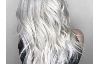 How To Use Wella Toner T18, T14, T10, And T28 - Beauty Blog Bright Silver Hair, Toner For Blonde Hair, Silver Hair Dye, Ice Blonde Hair, Medium Blonde Hair, Platinum Blonde Hair Color, Icy Blonde Hair, Silver Blonde Hair, White Blonde Hair