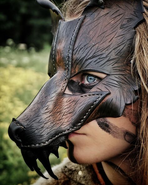 TFW it's a full Hunter's Moon in Aries and time to take charge. •🐺• Maybe it's this moon or maybe it's Halloween fast approaching, but I… Medieval Masks, Pagan Spring, Fantasy Attire, Native Wolf, Creepy Masks, Wolf Conservation Center, Historical Shoes, Runic Alphabet, Wolf Mask