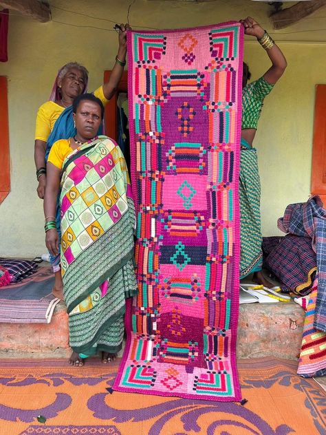 Siddi Quilts, Kawandi Quilts, Thread And Needle, African Quilts, Visual Representation, Fiber Arts, Square Quilt, Geometric Art, Geometric Patterns