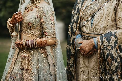 Punjabi Wedding Couple Outfit, Sabyasachi Bride And Groom, Punjabi Couple Wedding Dress, Gold Wedding Lehenga, Sabyasachi Bride And Groom Collection, Punjabi Couple Wedding Photography, Lehenga Ideas, Rimple And Harpreet Narula, Inspired Costumes