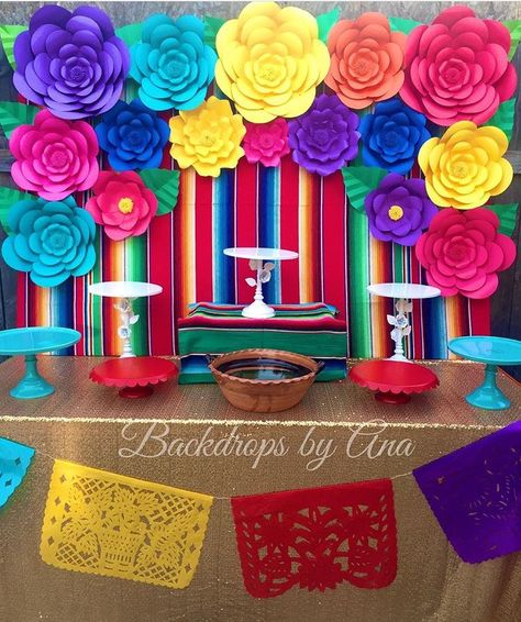 Mexican Theme Baby Shower, Mexican Graduation, Mexican Themed Party, Mexican Cake, Mexican Baby Shower, Mexican Birthday Parties, Mexican Party Decorations, Mexican Fiesta Party, Fiesta Birthday Party