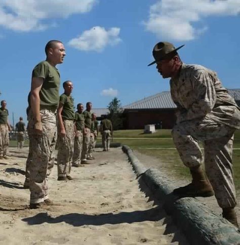 bootcamp Army Training Camp, Bootcamp Aesthetic, Marine Bootcamp, Army Bootcamp, Usmc Bootcamp, Army Boot Camp, Marine Corps Bootcamp, Marines Boot Camp, Mcrd San Diego