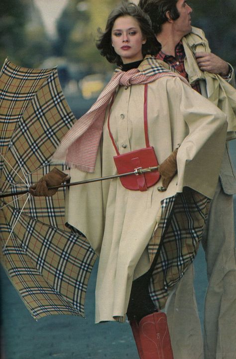 Featherstone Vintage, Vintage Fashion 1970, 1970s Fashion Women, Working Girl Style, Fashion 50s, Fashion 1970s, Vintage Umbrella, Fashion Umbrella, Bruce Weber