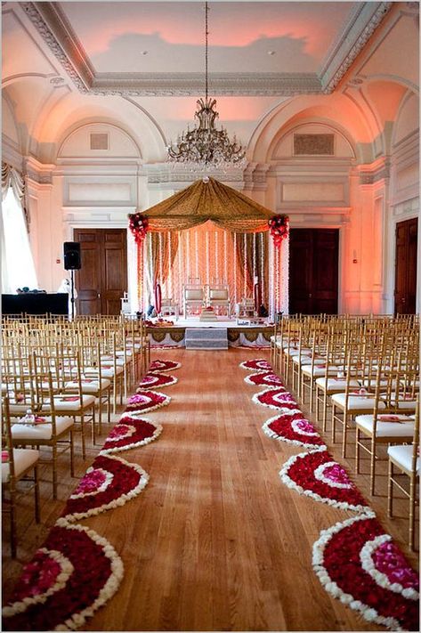 The Prettiest Aisle Decor Ideas We Spotted For 2018 Brides! Hindu Ceremony, Wedding Mandap, Wedding Aisle Decorations, Simple Rose, Ceremony Inspiration, Aisle Decor, Desi Wedding, Stage Decorations, Deco Floral