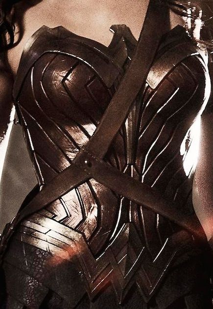 Wonder Woman Armor, Woman Armor, Wonder Woman Aesthetic, Wonder Woman 2017, Batman V Superman Dawn Of Justice, Art Geek, Superman Dawn Of Justice, Woman Costume, Wonder Woman Cosplay