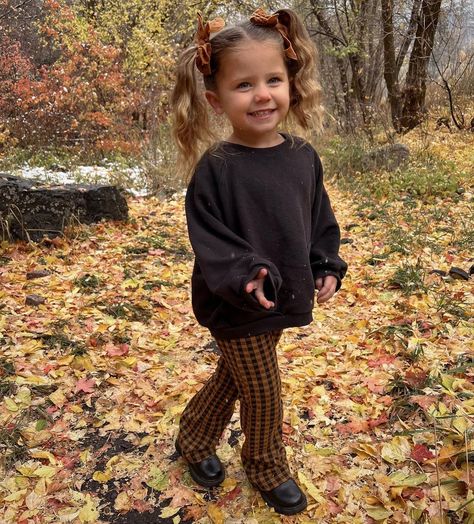 Kenzie Lunt, Toddler Ootd, Mom Dr, Toddler Girl Halloween, Fall Baby Clothes, Twin Outfits, Toddler Fall, Fall Baby