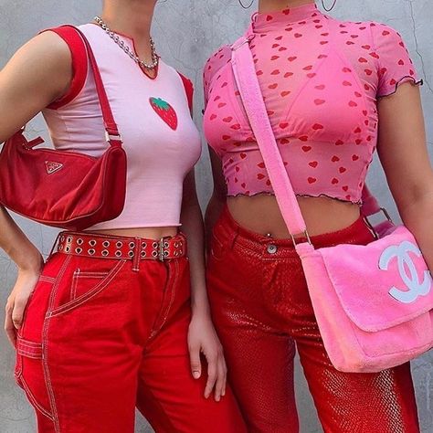 Tori Vega, Nails 2020, 2000s Fashion Outfits, Cat Valentine, Cute Winter Outfits, Y2k Outfits, Outfit Trends, Red Pants, Recipes Chicken