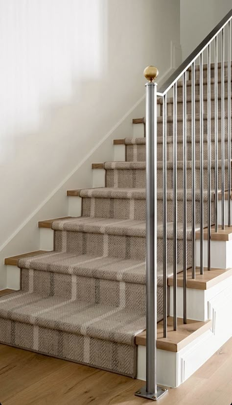 Mcgee Home Basement, Southern Beach House, Stairwell Art, Cottage Basement, Stair Runner Ideas, Townhome Decor, Painting Stairs, Redo Stairs, Townhome Decorating