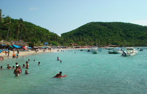 Playa Las Gatas, la más popular de Zihuatanejo Mexican Lunch, Marine World, Coral Garden, Parasailing, Europe Tours, Bay View, The Marine, Relaxing Day, Island Beach