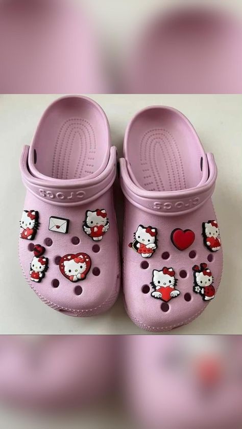 Hello Kitty Crocs, Crocs Charms, Pink Crocs, Crocs Fashion, Hello Kitty Shoes, Hello Kitty Rooms, Kitty Clothes, Hello Kitty Clothes, Dr Shoes