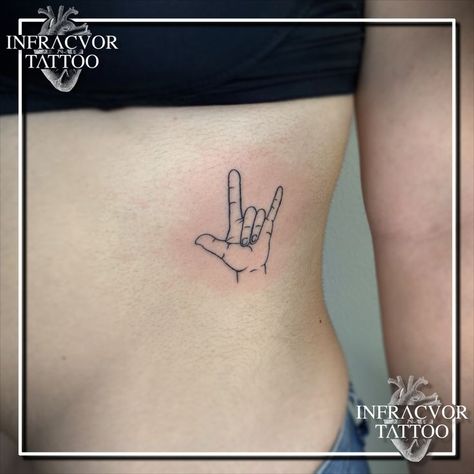 A new client of mine wanted the i.l.y. symbol as her first tattoo. to remember a moment in her life. Here is the result. Emoji Tattoo, Love Yourself Tattoo, I Live You, Symbol Tattoo, Emoji Love, Symbol Tattoos, Birds Tattoo, Tattoo Studio, I Tattoo