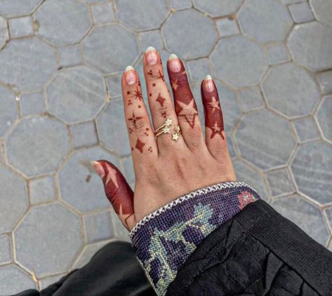 henna, mehendi, simple mehendi, simple henna, eid henna, trending Cute Henna Designs, Cute Henna Tattoos, Henna Style Tattoos, Unique Henna, Jagua Henna, Small Henna, Pretty Henna, Henna Inspired Tattoos, Henna Drawings