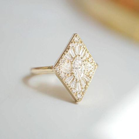 Berlinger Fine Jewelry on Instagram: "Our Kite Diamond Mosaics are some of our most unique & Art Deco inspired designs that we love to show off 💫 #💍 #engagementring #diamondring #altbride #lovegold #goldrings #diamonds #showmeyourrings #engagementrings #jewelrylover #jewelryshop #bride #brides #bridalstyle #diamondringgoals #jewelrygoals #ringlove #roundbrilliant #rounddiamond #statementring #artdeco #artdecorings #vintagejewelry #vintagejewelrylover Weddingband, weddingbands, weddingbandset, Wide Engagement Ring, Mosaic Ring, Mens Diamond Band, Wedding Ring Styles, Bezel Engagement Ring, Wedding Day Jewelry, Engagement Ring For Her, Round Engagement Rings, Engagement Ring Diamond Cut