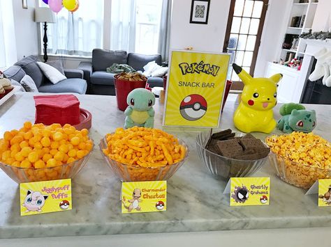 Pokémon snack bar for a Pokémon-themed birthday party. Click or visit FabEveryday.com to see details and DIY instructions for a Pokémon or Pokémon Go themed kid's party, including printables, food, decorations, favors, and party activities. Pokemon Snacks, Pokemon Themed Party, Pokemon Birthday Party, Pokemon Theme, Pokemon Party, Pokemon Birthday, Birthday Party Food, 6th Birthday Parties, Themed Birthday Party