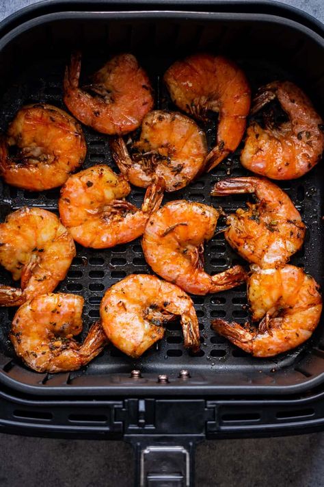 Old Bay Shrimp, Air Fryer Shrimp, Pesto Shrimp, Seafood Recipe, Easy Seafood, Stuffed Shells Recipe, Shrimp Recipes Easy, Cooking Seafood, Air Fryer Dinner Recipes