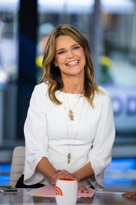 Savannah Guthrie Hair, Savannah Guthrie Outfits, Pretty Celebs, Natalie Morales, Diet Results, Keto Diet Results, Savannah Guthrie, Keto Diet Benefits, Antler Art