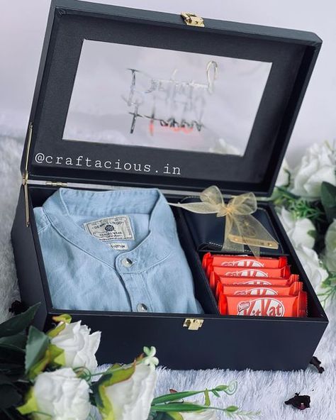 Mens Birthday Hamper, Shirtbox Hamper, Boyfriend Birthday Hamper, Hampers Ideas For Men, Bouquet For Men Birthday, Gift Hampers For Men Birthdays, Gift Box For Men Birthdays, Birthday Hampers For Him, Birthday Hamper Ideas