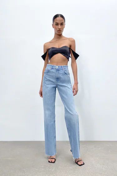 ​​​﻿﻿﻿Women's Jeans | ZARA United States Jean Zara, Mid Waist Jeans, Jeans Models, Baggy Style, Cropped Flare Jeans, Cropped Flares, Maternity Jeans, Perfect Jeans, Grey Jeans