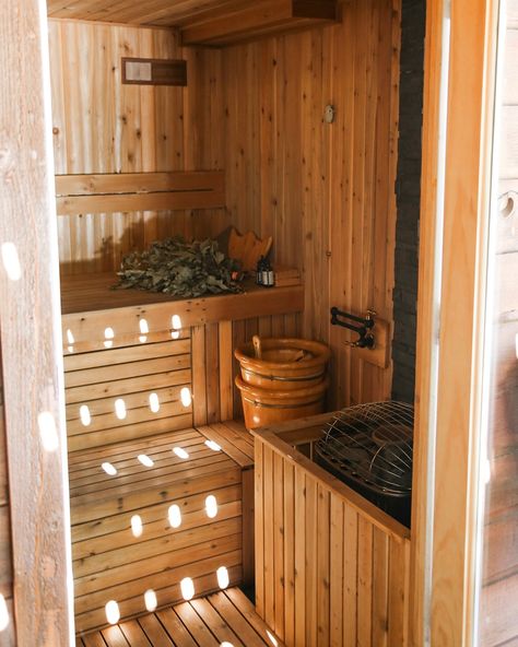 But DID YOU KNOW that renting a sauna can significantly improve your mood? Experience relaxation, detoxification, and rejuvenation at the Old Mill sauna rental! 🌿✨ #SaunaRentals #WellnessOnDemand #sauna #saunarental #southcarolina #cabingetaway Indoor Steam Sauna, At Home Sauna, Home Sauna Room, Sauna Astetic, Sauna At Home, Sauna Aesthetic, Scandinavian Sauna, Home Steam Sauna, House Sauna